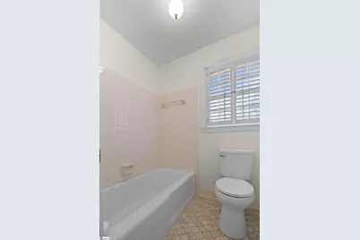 1618 E Saluda Lake Road, Greenville, SC 29611 - Photo 28