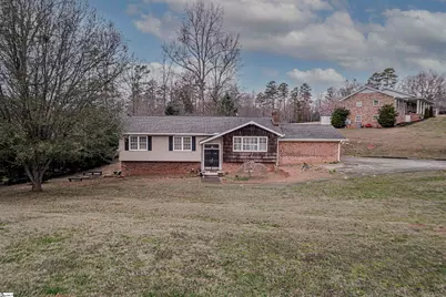 1618 E Saluda Lake Road, Greenville, SC 29611 - Photo 1