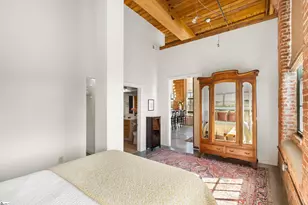 400 Mills Ave, Greenville, SC 29605 - Photo 10