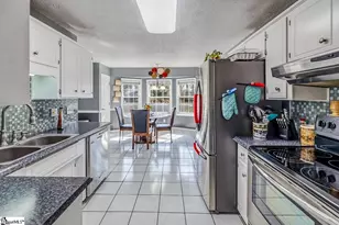 222 Briarcreek Dr, Spartanburg, SC 29301 - Photo 12