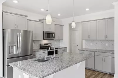 330 Cub Court, Greenville, SC 29609 - Photo 8