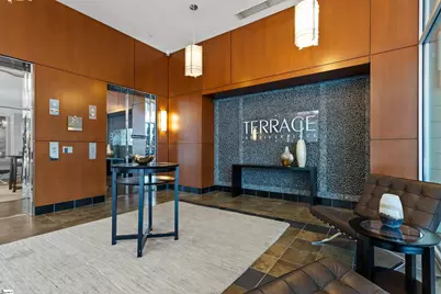 201 Riverplace Way #Unit 607, Greenville, SC 29601 - Photo 2