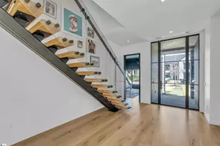 32 Gardenview Ave, Greenville, SC 29601 - Photo 2