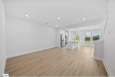 518 W Norvell Court, Spartanburg, SC 29307 - Photo 8