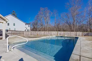 352 Avendell Dr, Easley, SC 29642 - Photo 4