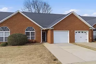 141 Dove Haven Dr, Simpsonville, SC 29681 - Photo 2