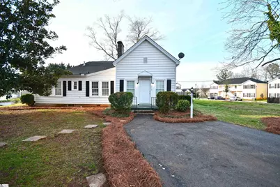 210 Walnut Hill Drive, Easley, SC 29642 - Photo 2