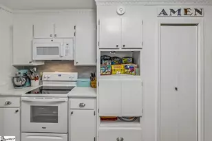 46 Lawrence Ave, Fountain Inn, SC 29644 - Photo 18