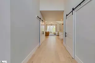 24 Hawkins Rd, Greenville, SC 29615 - Photo 4