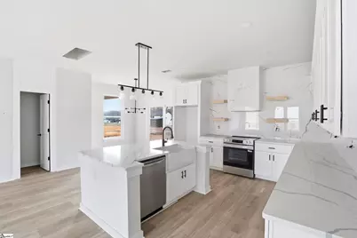 178 Buncombe Street, Woodruff, SC 29388 - Photo 4