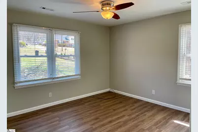 340 Ferndale Drive, Spartanburg, SC 29316 - Photo 10