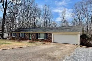 340 Ferndale Dr, Boiling Springs, SC 29316 - Photo 2