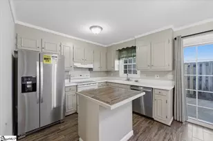 1 Hartsville Dr, Taylors, SC 29687 - Photo 6