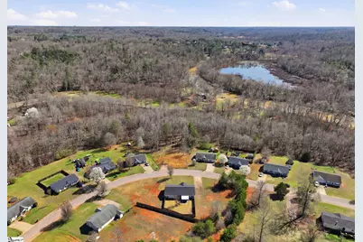 409 Anchor Road, Greenville, SC 29617 - Photo 6