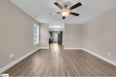 549 N Forest Street, Spartanburg, SC 29303 - Photo 4