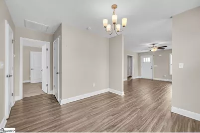 549 N Forest Street, Spartanburg, SC 29303 - Photo 8