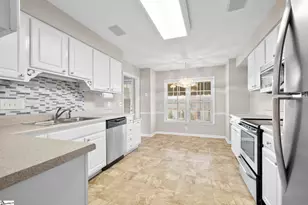 204 Summerside Dr, Greenville, SC 29615 - Photo 6