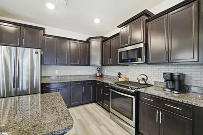 207 Rosecroft Drive, Easley, SC 29642 - Photo 8