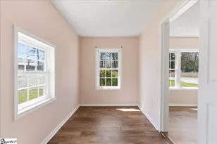 112 Newry Rd, Seneca, SC 29672 - Photo 4