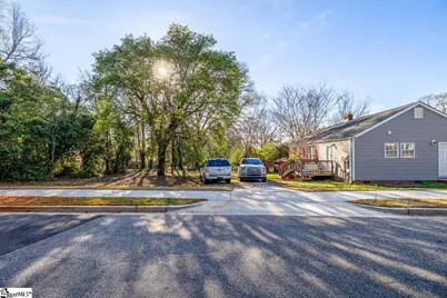 101 Pleasant Ridge Avenue, Greenville, SC 29605 - Photo 26