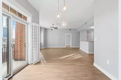 155 Riverplace #Unit 401, Greenville, SC 29601 - Photo 12