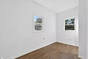 130 Pleasant Ridge Ave, Greenville, SC 29605 - Photo 8