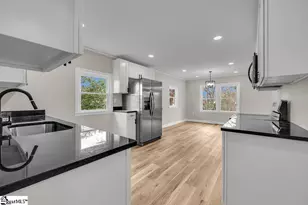 410 E South 3rd St, Seneca, SC 29678 - Photo 18