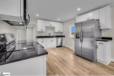 410 E South 3rd Street, Seneca, SC 29678 - Photo 10