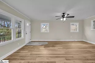 410 E South 3rd St, Seneca, SC 29678 - Photo 2