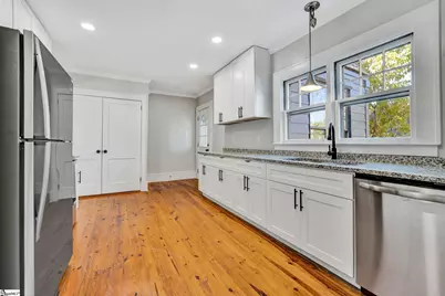 108 Irby Avenue, Laurens, SC 29360 - Photo 6