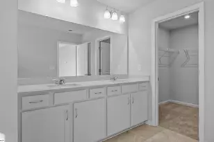 1215 Fox Holw St, Spartanburg, SC 29303 - Photo 26