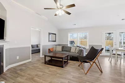 1201 Wanley Way, Boiling Springs, SC 29316 - Photo 2