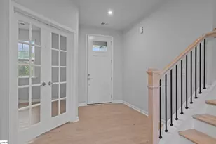 1172 Fox Holw St, Spartanburg, SC 29303 - Photo 4