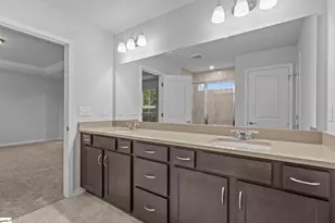 1172 Fox Holw St, Spartanburg, SC 29303 - Photo 28