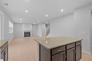 1172 Fox Holw St, Spartanburg, SC 29303 - Photo 14