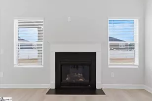 608 Hollybank St, Fountain Inn, SC 29644 - Photo 8
