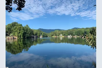 1214 E Lakeshore Drive, Landrum, SC 29356 - Photo 2