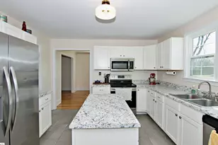 305 Harry Dr, Anderson, SC 29624 - Photo 12