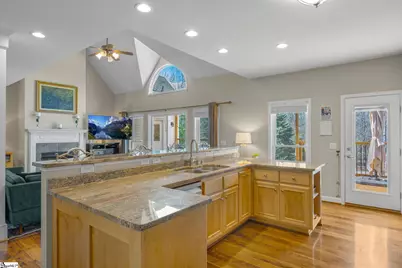 16 Sourwood Brook Court, Taylors, SC 29687 - Photo 8