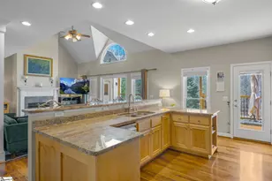 16 Sourwood Brook Ct, Taylors, SC 29687 - Photo 8