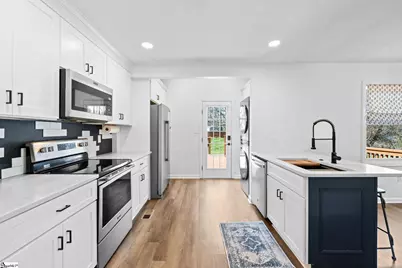 307 Spruce Street, Greenville, SC 29611 - Photo 4