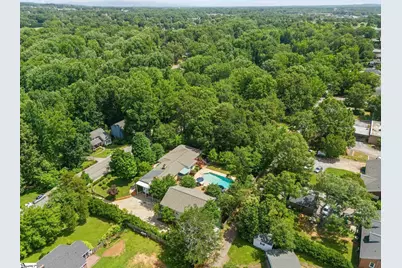 122 Bradley Boulevard, Greenville, SC 20609 - Photo 2