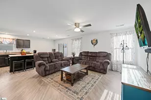 114 Sylvester St, Fountain Inn, SC 29644 - Photo 6