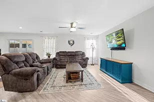 114 Sylvester St, Fountain Inn, SC 29644 - Photo 8