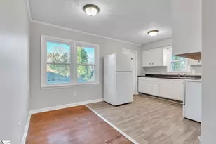 408-B Yardley Ct, Spartanburg, SC 29306 - Photo 6