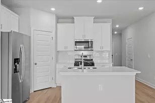 427 Blissful Ct, Taylors, SC 29687 - Photo 12