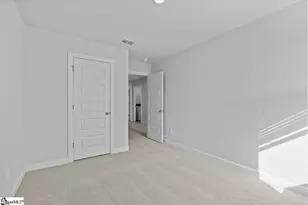 427 Blissful Ct, Taylors, SC 29687 - Photo 14