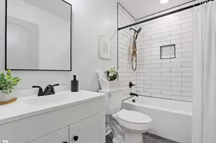 101 Hawkins St, Greenville, SC 29611 - Photo 16