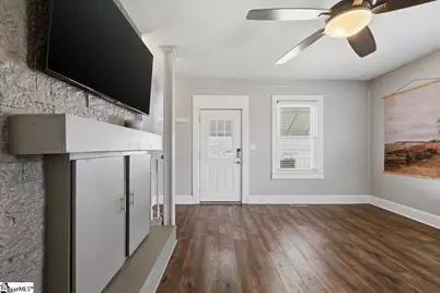 8 Circle Street, Travelers Rest, SC 29690 - Photo 6