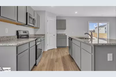 250 Green Pasture Road, Fountain Inn, SC 29644 - Photo 8